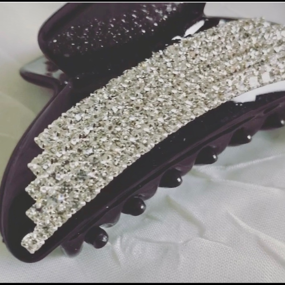 Black lucite all crystal hair claw clip